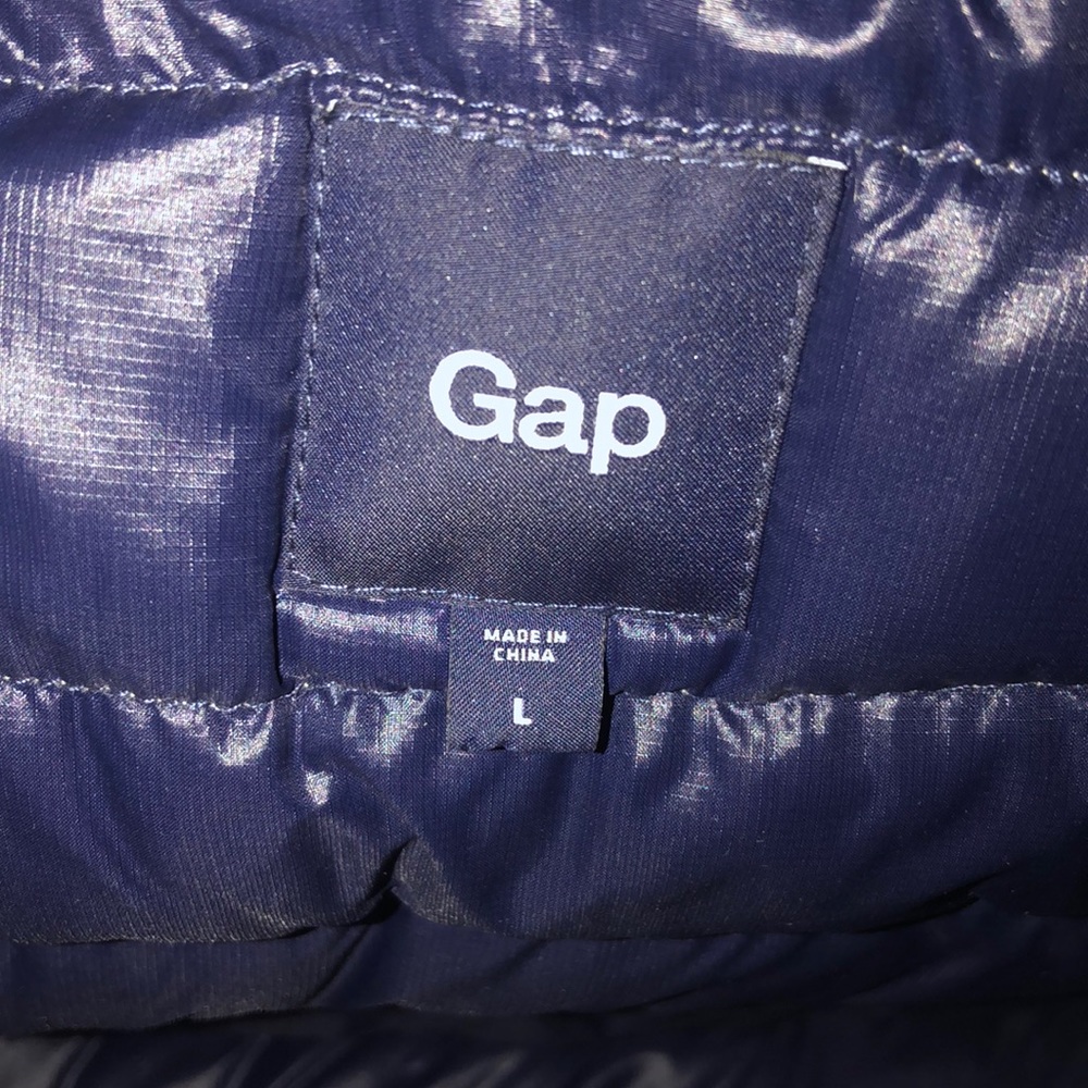 Puffer Vest - Picture 2 of 3